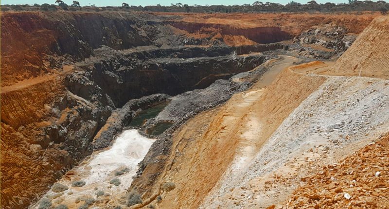 Lindsay's Gold Mine, Western Australia